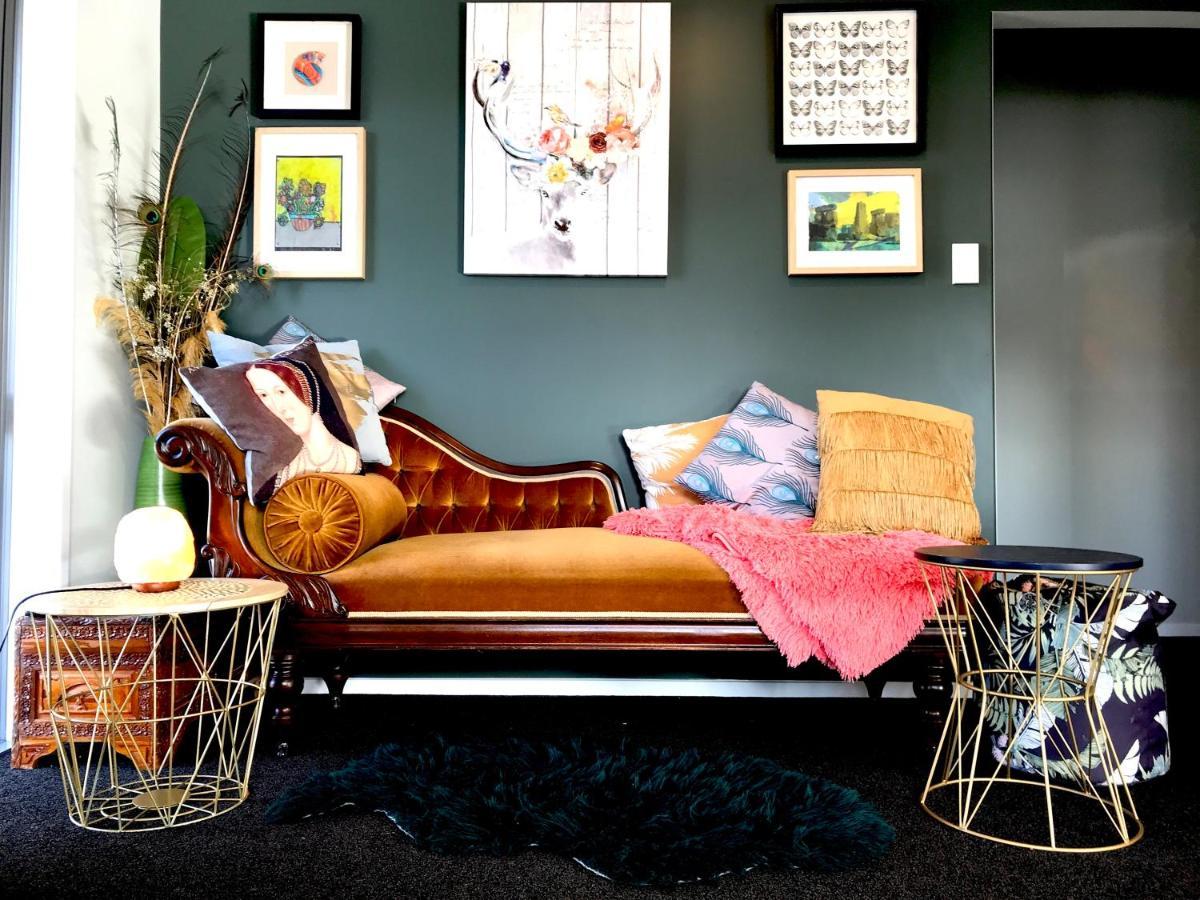 A Little Bit Beachy Modern Guest Room And Private Toilet Christchurch Extérieur photo